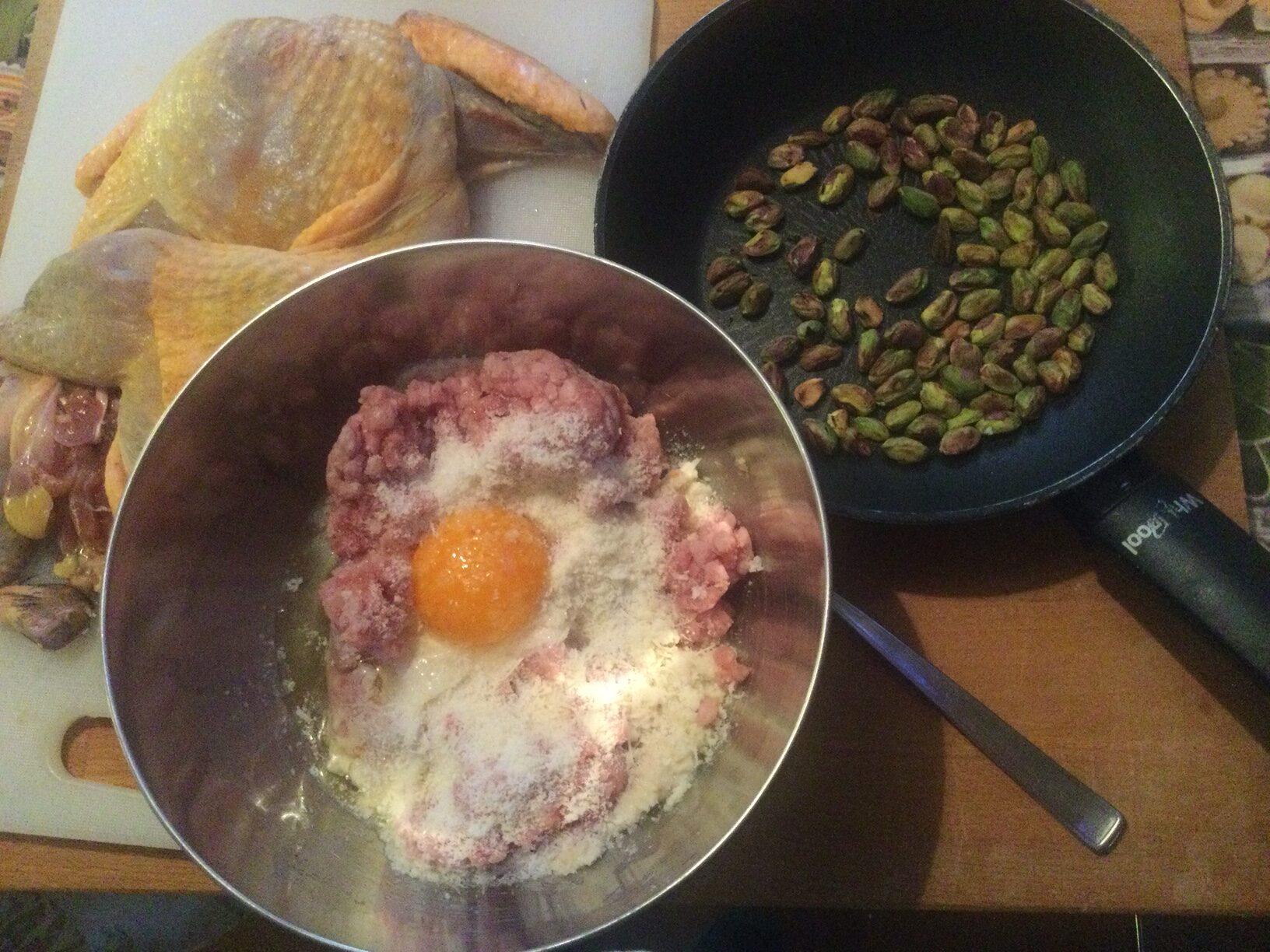 Faraona ripiena al forno il ripieno