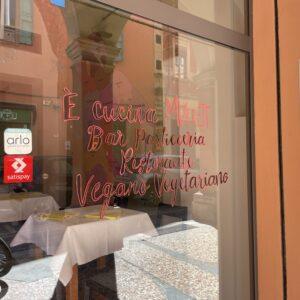 Marrètt - Via urbana a Bologna